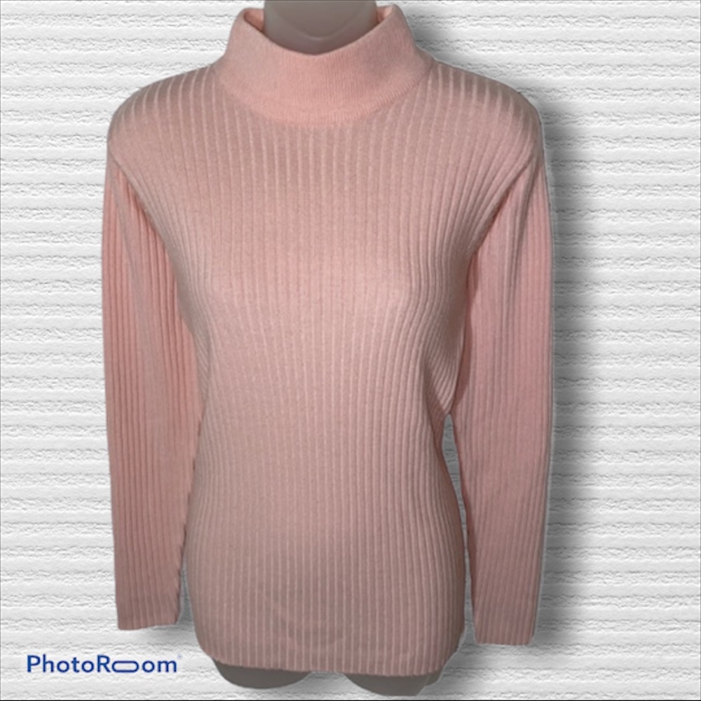 🍒MORGAN TAYLOR PINK ROSE SWEATER SIZE S